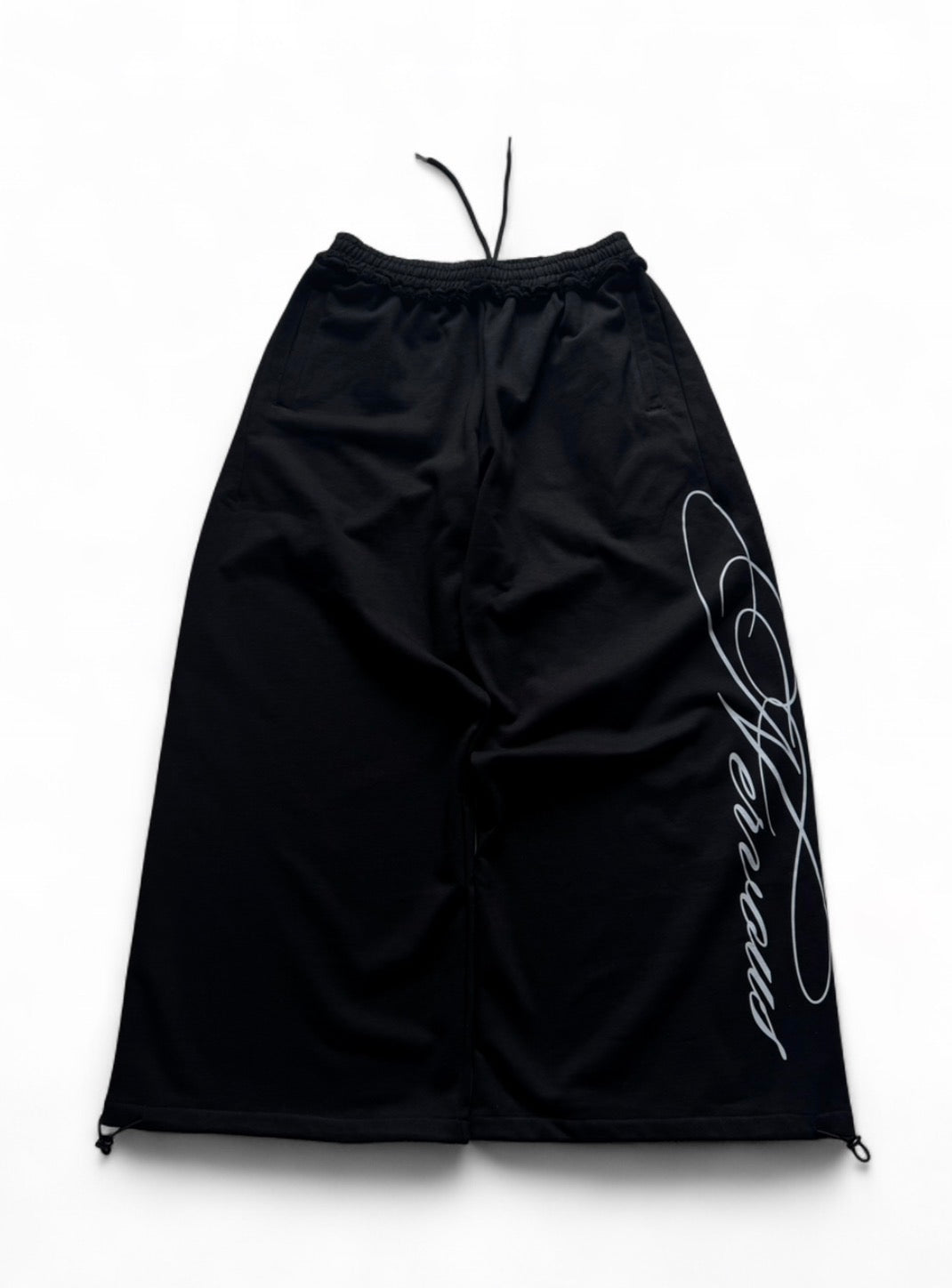 BAGGY SWEATPANTS - BLACK